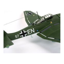 Revell junkers Ju87 G/D Tank Buster 1/72