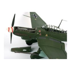 Revell junkers Ju87 G/D Tank Buster 1/72