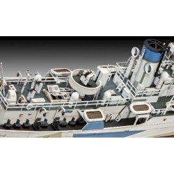 Revell HMCS Snowberry 1/144