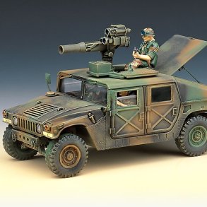 Academy M-966 Hummer w/tow 1/35