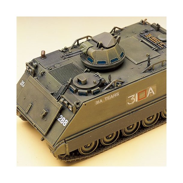 Academy M113A1 VIETNAM VERSION 1/35