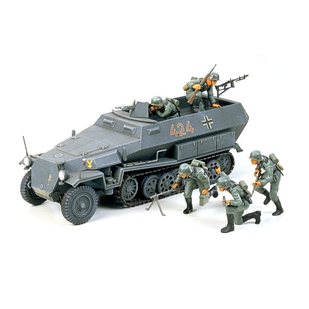 Tamiya German Hanomag Sdkfz 251/1 Kit