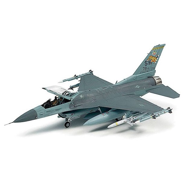 1/72 F-16CJ w/FULL EQUIPMENT