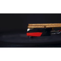 Grammophon Robotime Lasercut trbyggest kan afspille Vinyl og singles