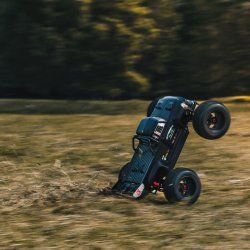 Arrma Notorious 6S V5 4WD BLX Stunt Truck with Spektrum Firma RTR, Black