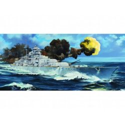  Trumpeter Bismarck slagskib 1/200