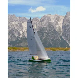 Drago RC sejlb�d m. skipper figur