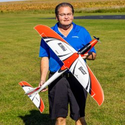 ElectroStreak 1.1m BNF Basic E-flite with AS3X+ and SAFE Select 