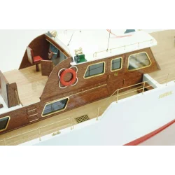 Billing Boats 1:20 Admiral FLAG edi. - wooden hull