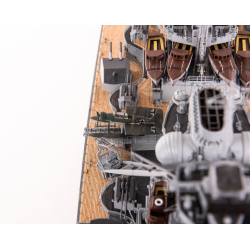 Bismarck krigsskib 1:200 trbyggest