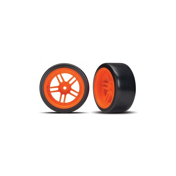 Tires &amp; Wheels Drift 1.9" on Orange Split-spoke Rear (2)