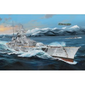  Trumpeter Scharnhorst slagskib 1/200