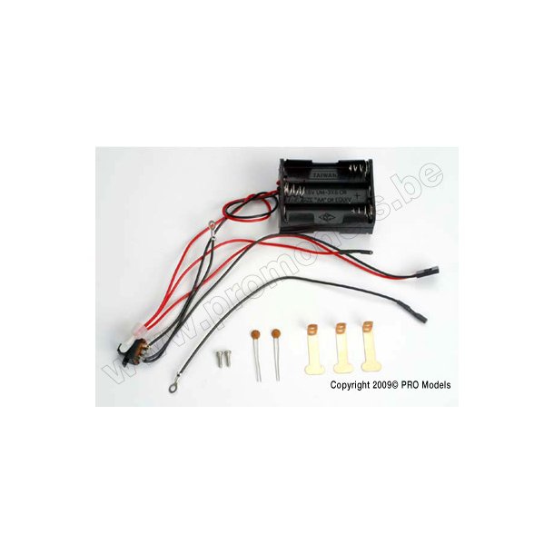 6-CELL BATT HOLDER/SWITCH Traxxas