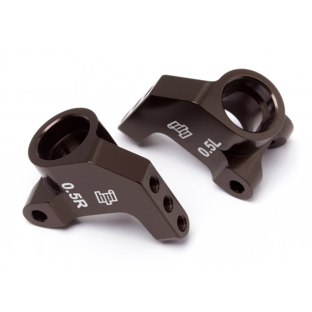 ALUMINUM REAR HUB CARRIER SET (0.5 DEGREE/BROWN) BLITZ/E-FIR HPI